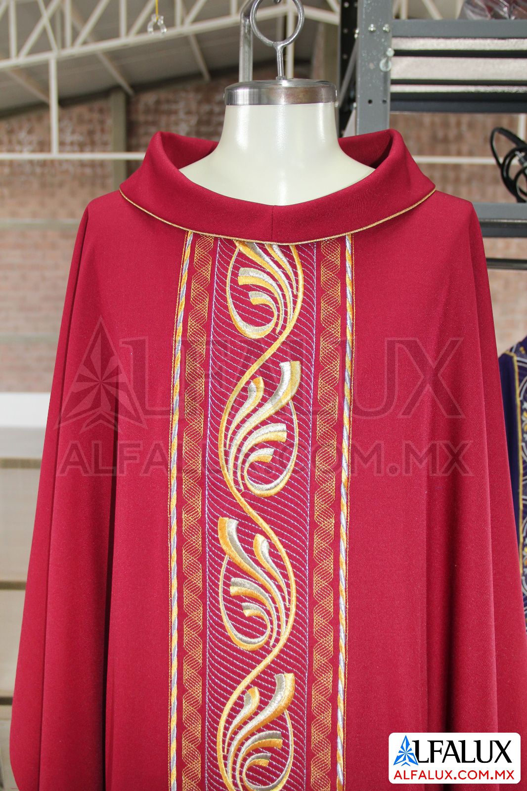 01 FUENTE Alfalu Casulla Central RojoQuem Rojo Quemado 35